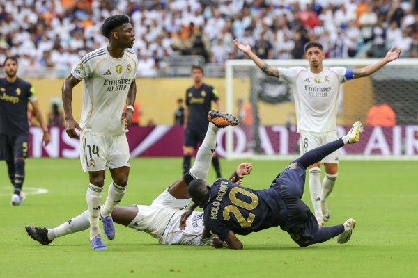 合规配资平台 下一个联合会杯? 天才少年重伤断腿, 世俱杯恶果已现, 结局已定